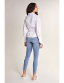 camisa blanca popelin cintada salsa jeans
