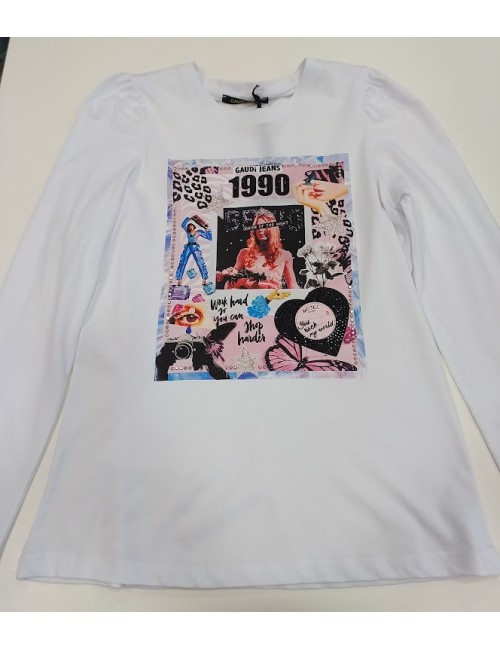 camiseta blanca con estampado fotografico 90s Gaudi fashion